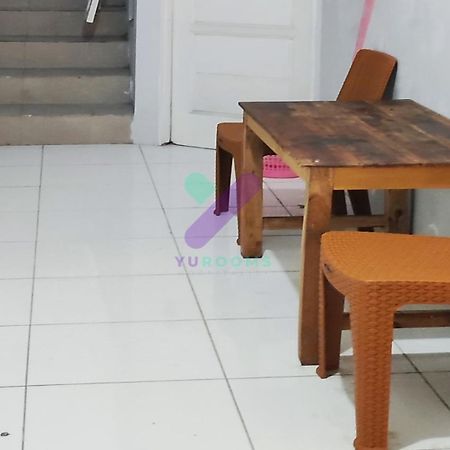 New Jasmine Guest House By Yurooms Blitar Екстериор снимка