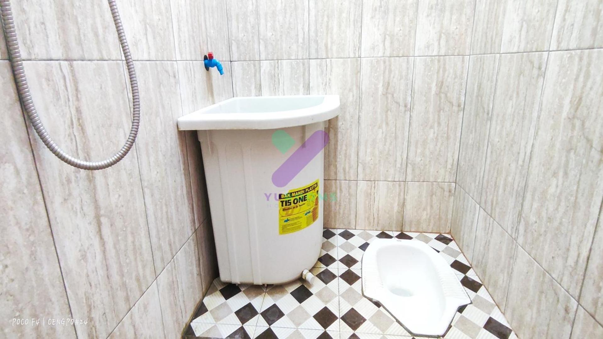 New Jasmine Guest House By Yurooms Blitar Екстериор снимка