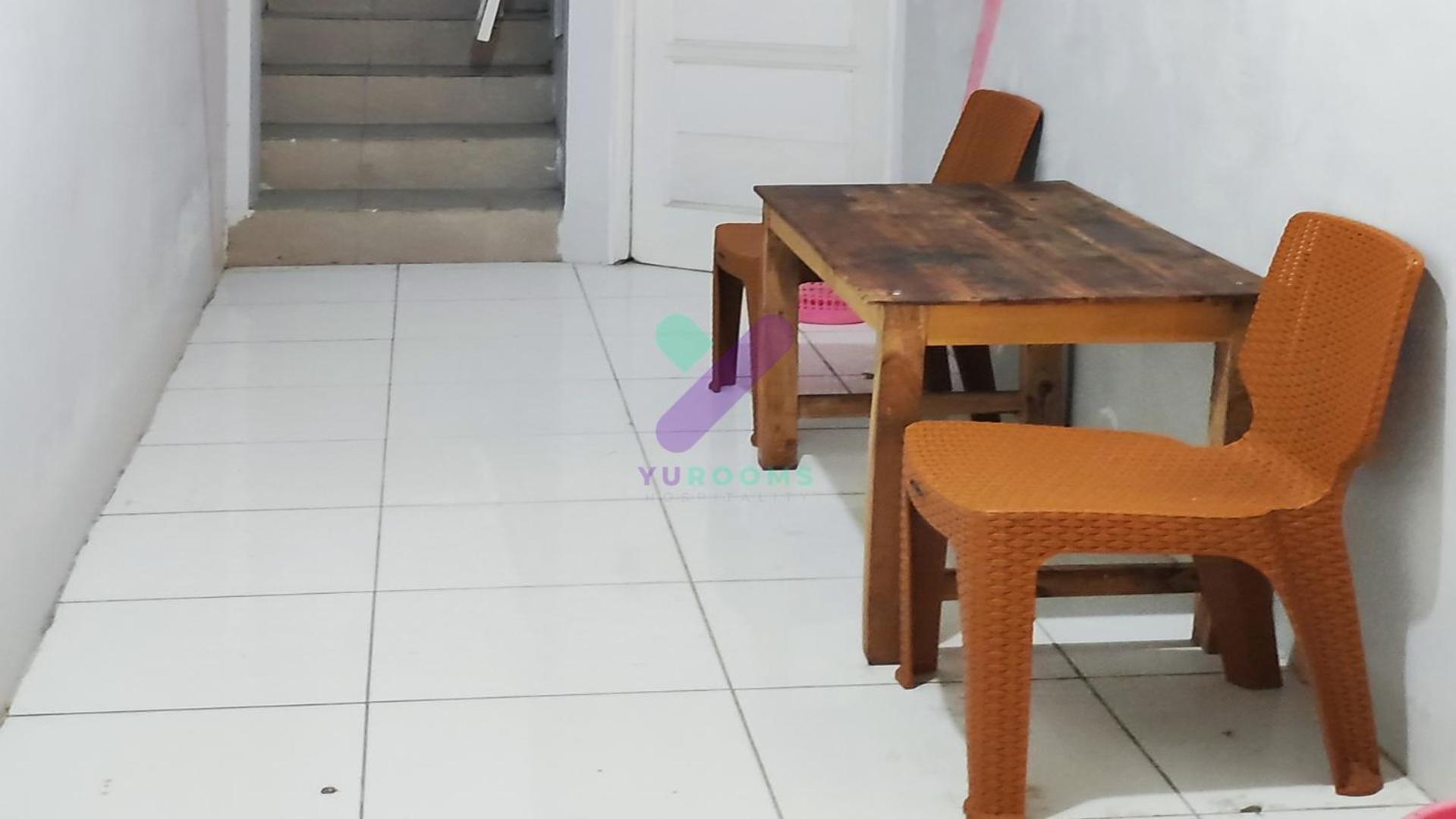 New Jasmine Guest House By Yurooms Blitar Екстериор снимка