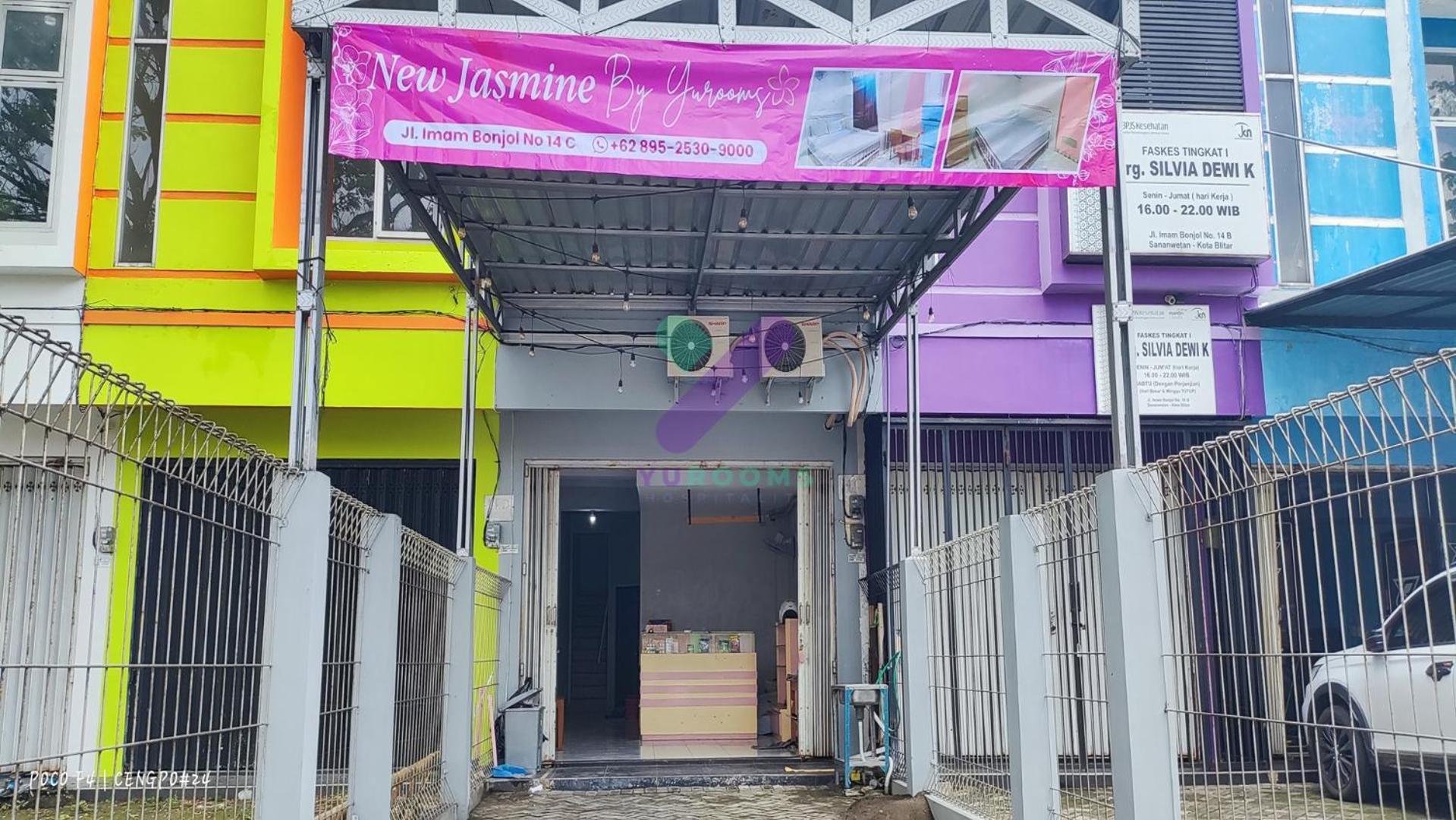 New Jasmine Guest House By Yurooms Blitar Екстериор снимка